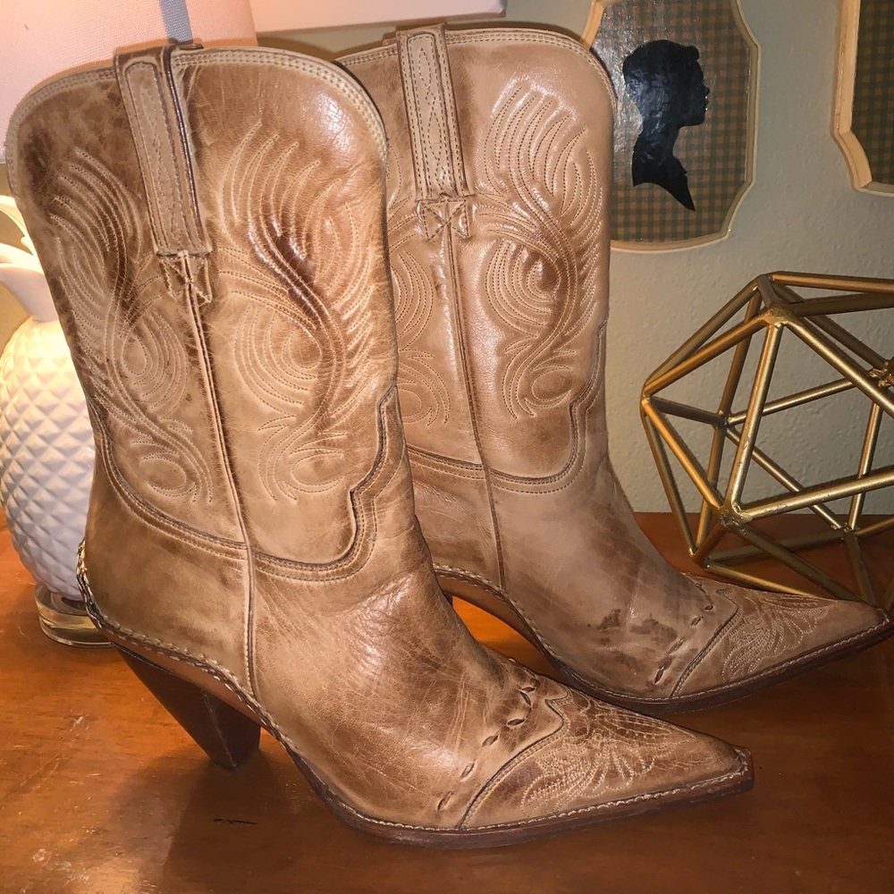 EUC/LN Charlie 1 Horse by Lucchese Boots